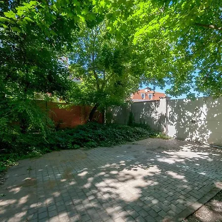 House With A Terrace In Arcadia Konukevi Odessa